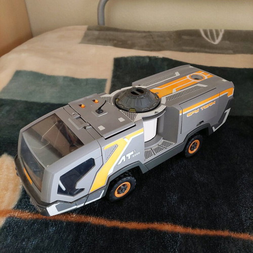 Playmobil battle vehicle like new
