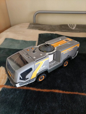 Playmobil battle vehicle like new