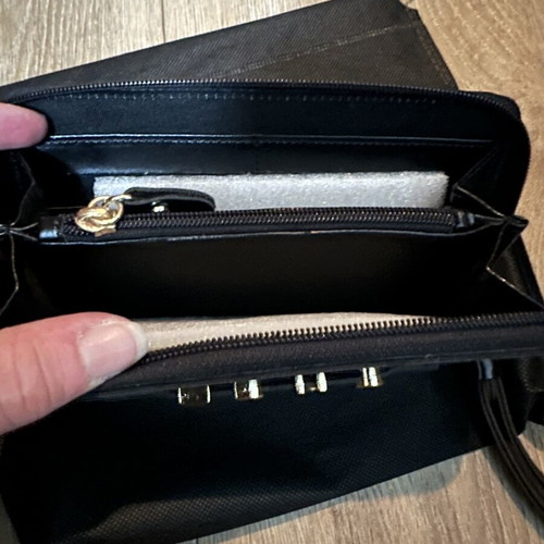 FRNC wallet new, black