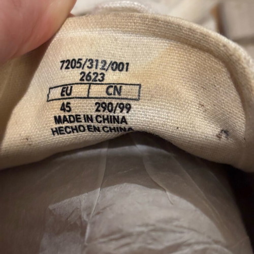 Canvas men's shoes used, white, size 45