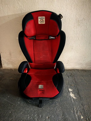 Peg Perego Viaggio 2-3 Surefix παιδικό κάθισμα αυτοκινήτου σε κόκκινο και μαύρο