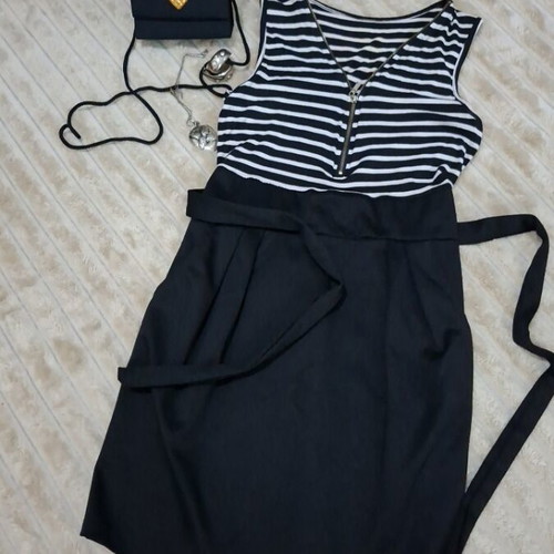 Midi Elastic Dress with Stripes and Zipper XS/S like new