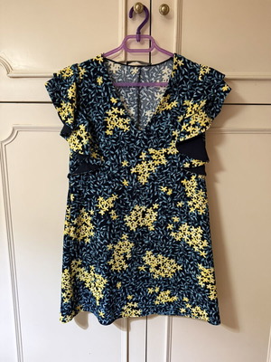 Zara mini floral dress like new, blue and yellow