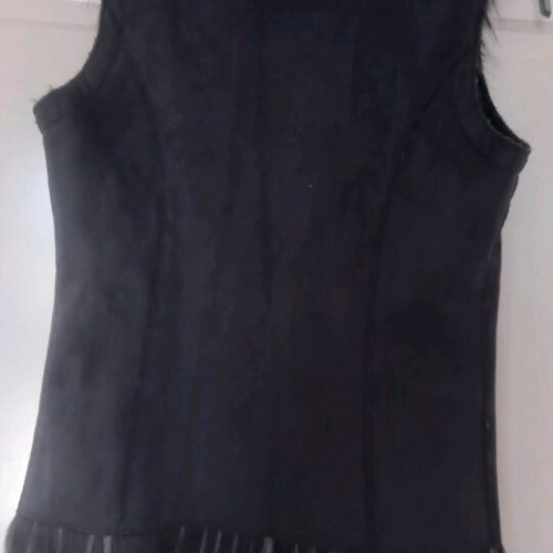 DKNY sleeveless fur vest for girls like new, gray