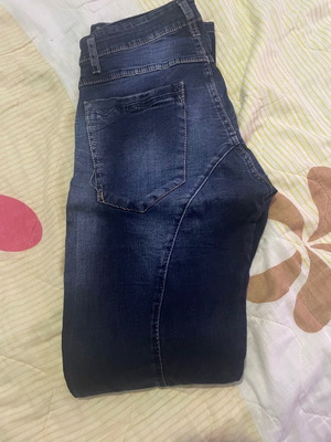 Jean slim fit size 30/32 like new, blue Staff