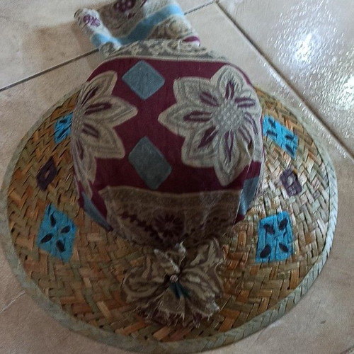 Straw women's hat new handmade with ribbon and painted
