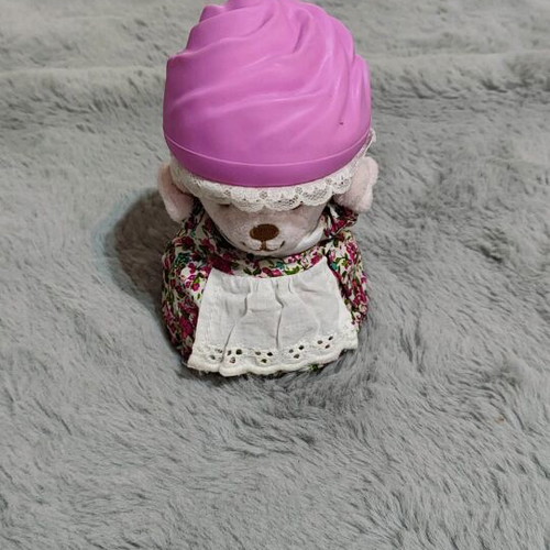 Cupcake figures like new for collectors or children