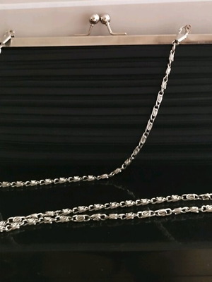 Mandarini clutch used, black with satin pleats and silver chain