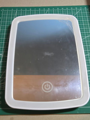 LED makeup mirror rechargeable USB-C with 3 lights 25x15 cm new