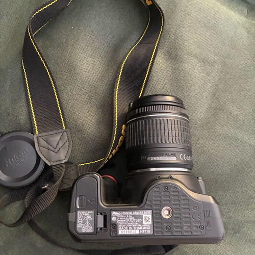 Nikon DSLR Camera D3500 Crop Frame Kit with AF-P DX 18-55mm Lens like new