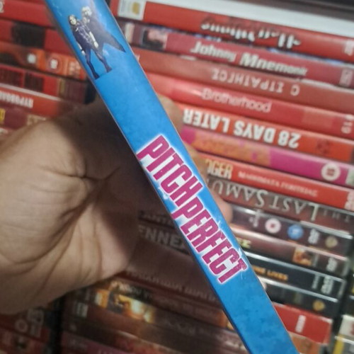 Kati Pio Pop DVD used, social genre, subtitles