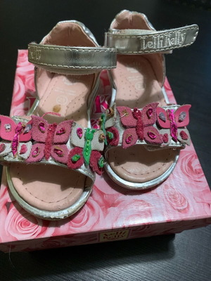 Lelli Kelly sandals used size 21 in good condition