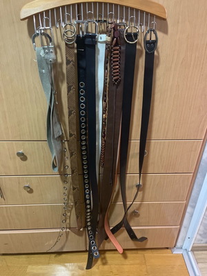 Ζώνες γυναικείες πακέτο 11, κάποιες χρησιμοποιημένες και ολοκαίνουριες