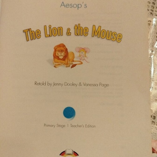 The Lion and the Mouse Aesop's Fables children's book like new