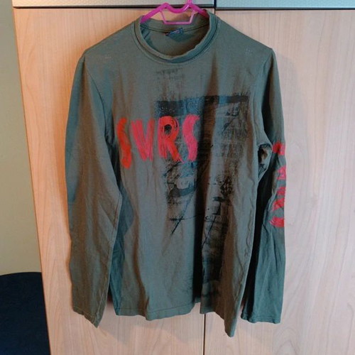 T-shirt long sleeve men's size L used