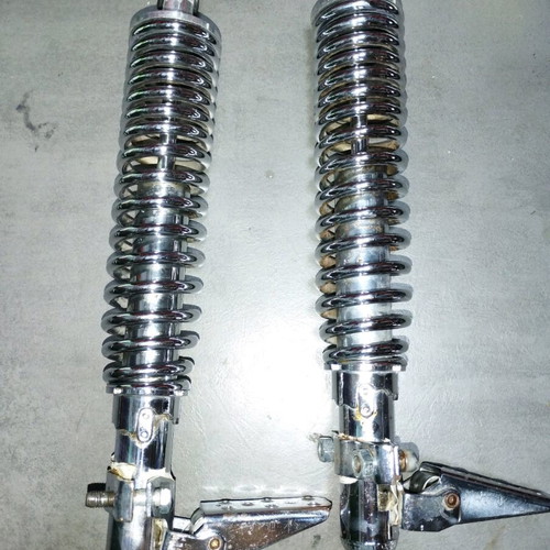 Motorcycle shocks used 34cm for moped