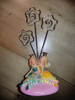 Decorative photo holder with princesses