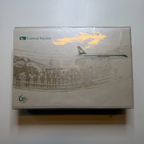 General Dynamics Convair 880 1:400 model Cathay Pacific brand new