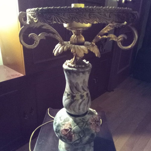 Ceramic decorative floor or table lamp like new, vintage style