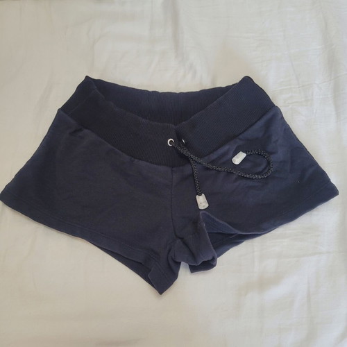 Women's shorts like new, size small, black