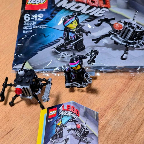 LEGO Movie Micro Manager Battle 30281 like new