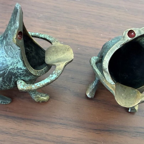 Set of 2 used brass or bronze ashtrays with patina