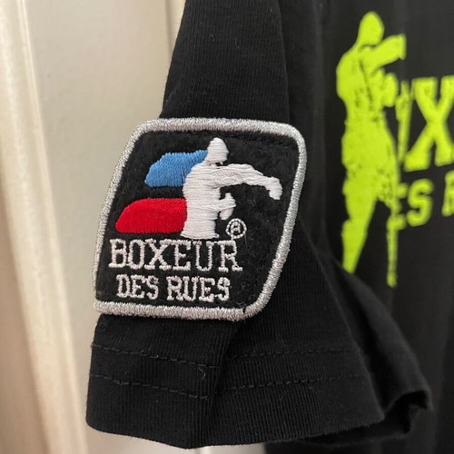 Boxeur the Rues T-shirt small, like new, black with green print