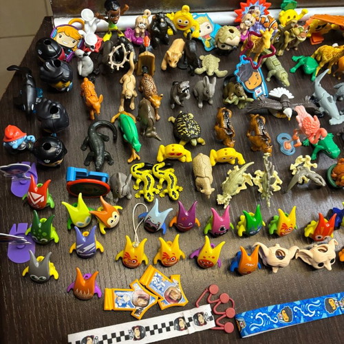 Kinder figures various like new