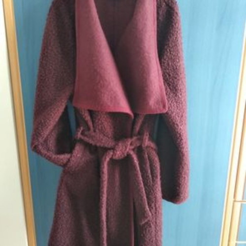Cossinelle women's boucle coat like new, sizes L-XXL