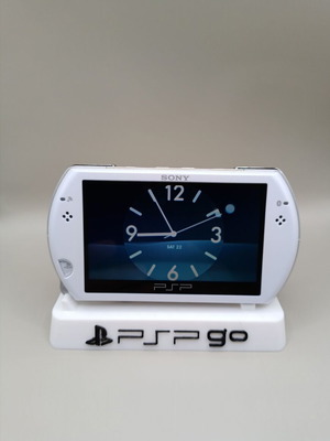 PSP Go white like new, hacked for free games, with charging cable