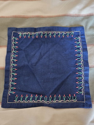 Decorative blue embroidered napkin 24x24 cm