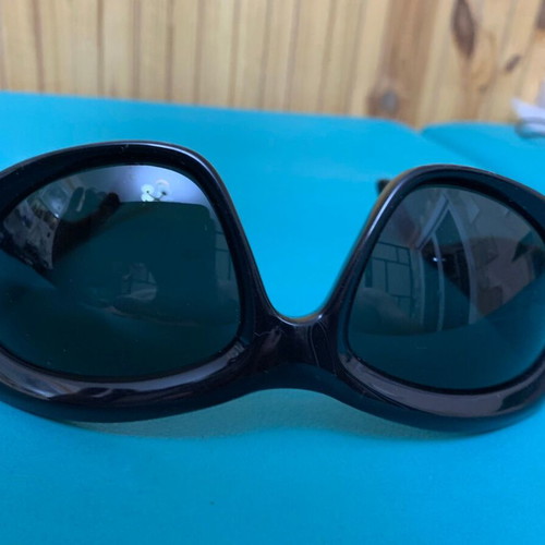 Balenciaga BB0228S/001 women's sunglasses like new, black