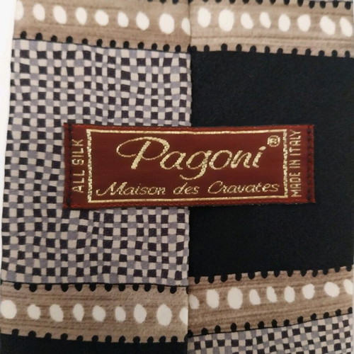 Pagoni 100% silk tie like new, multicolored