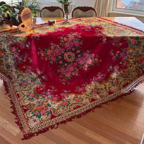 Vintage Italian velvet tablecloth like new with floral motifs and fringes