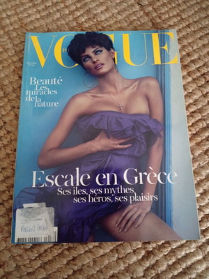 Vogue Paris June-Juillet 2011 magazine like new French edition