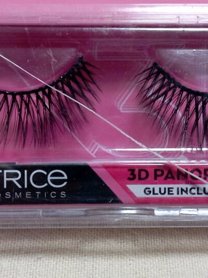 Eyelashes like new, lovely, never used