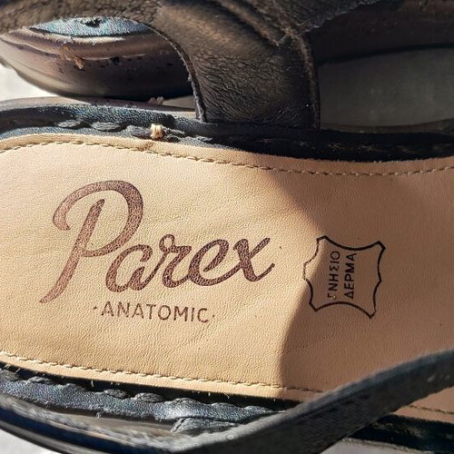 Parex leather summer sandals for girls size 36 like new, black with gold circles