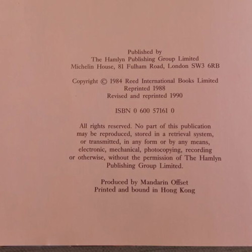 The International Book of Comics 1990 by Denis Gifford like new, English