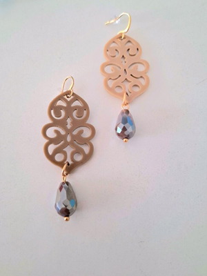 Zara earrings beige plexi glass with murano stone new
