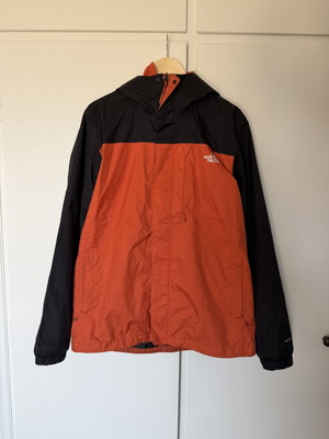 The North Face M Quest Triclimate Jacket Burnt Ochre Black size Large like new