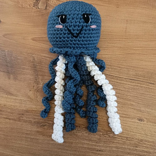 Handmade crochet amigurumi jellyfish new