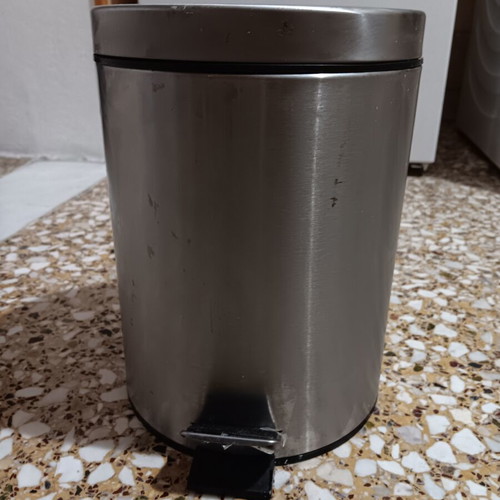 Bathroom pedal bin inox 5 lt used with removable inner plastic container