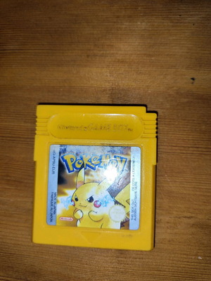 Pokemon for Game Boy used, fully functional
