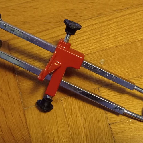 Tile cutting tool new
