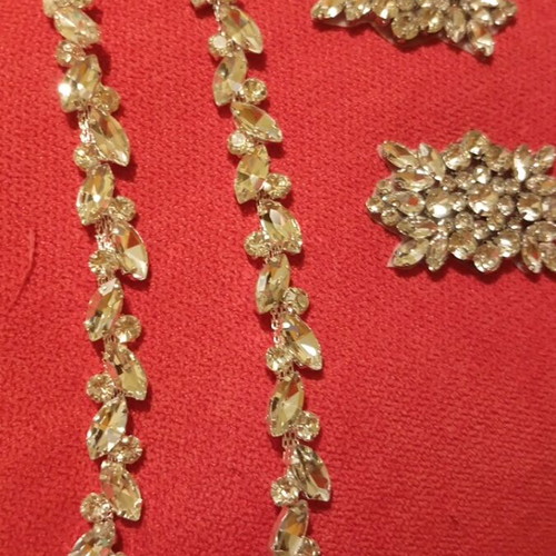 Decorative rhinestones