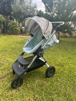 Stoke baby stroller used, missing front bar