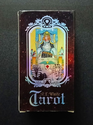 Tarot of A.E. Waite deck used, set of 78 cards