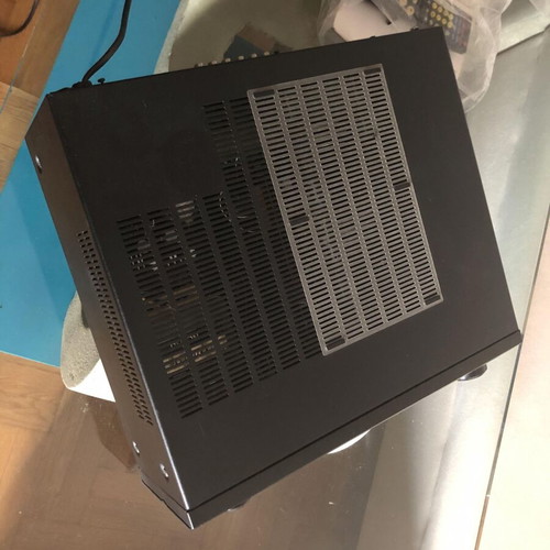 Denon AVR 2106 7.1 channel amplifier like new, 100 watt per channel