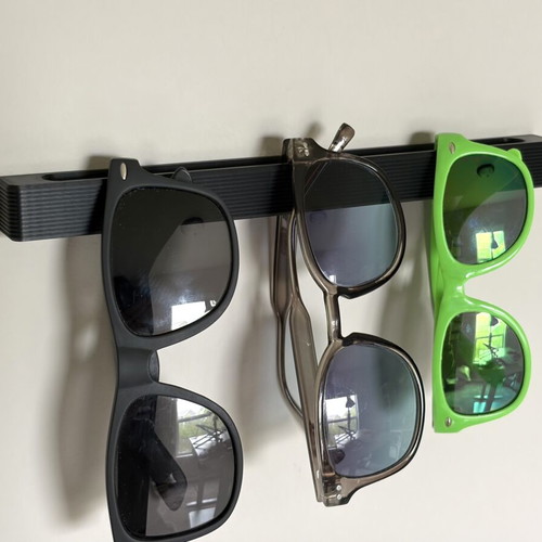 Glasses holder 3D print wall mount 24 cm, like new