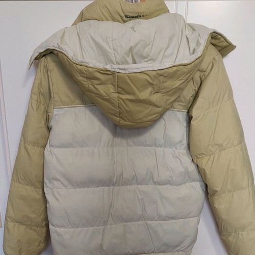 Kenvelo warm puffer Small with hood like new, multicolor
